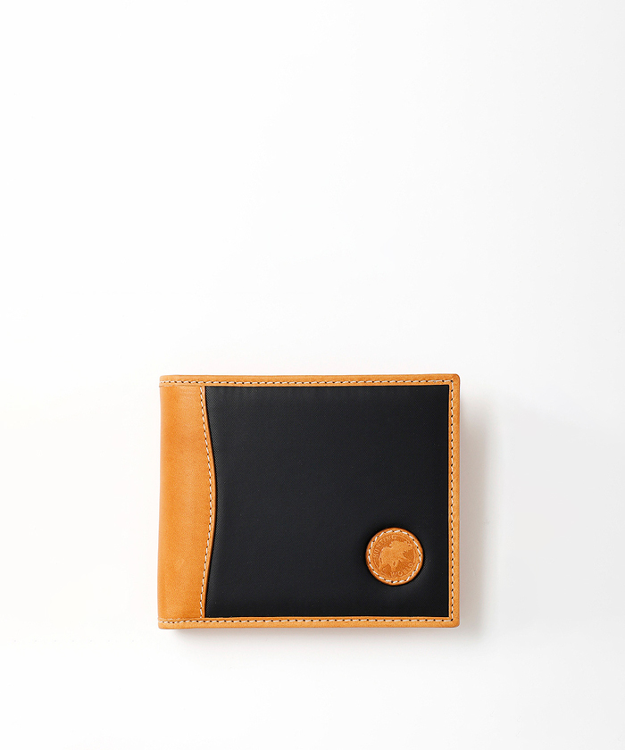 ファッション小物ハンティングワールド　二つ折り財布