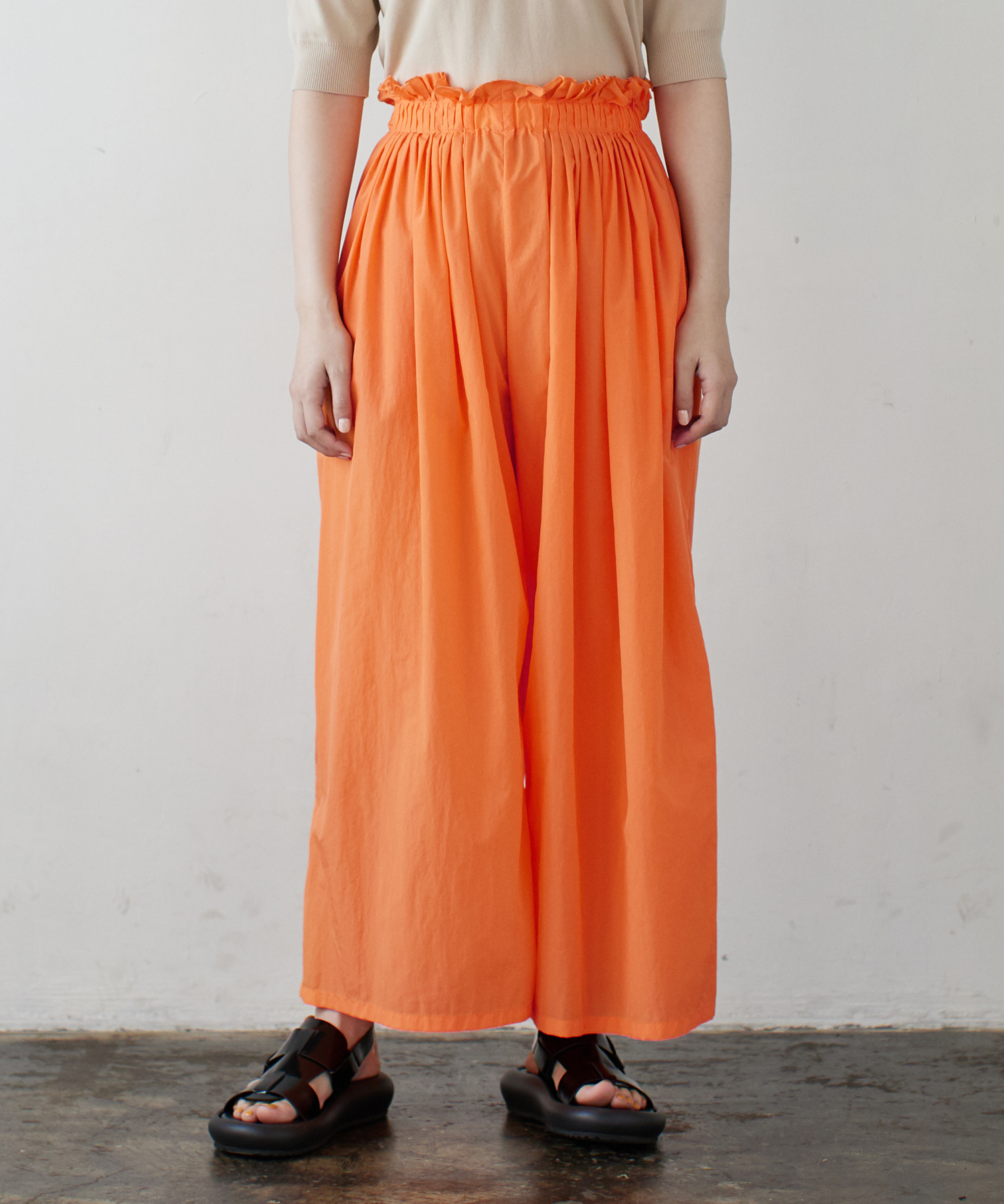 速乾ナイロンピンタッククロップドパンツ -｜ 