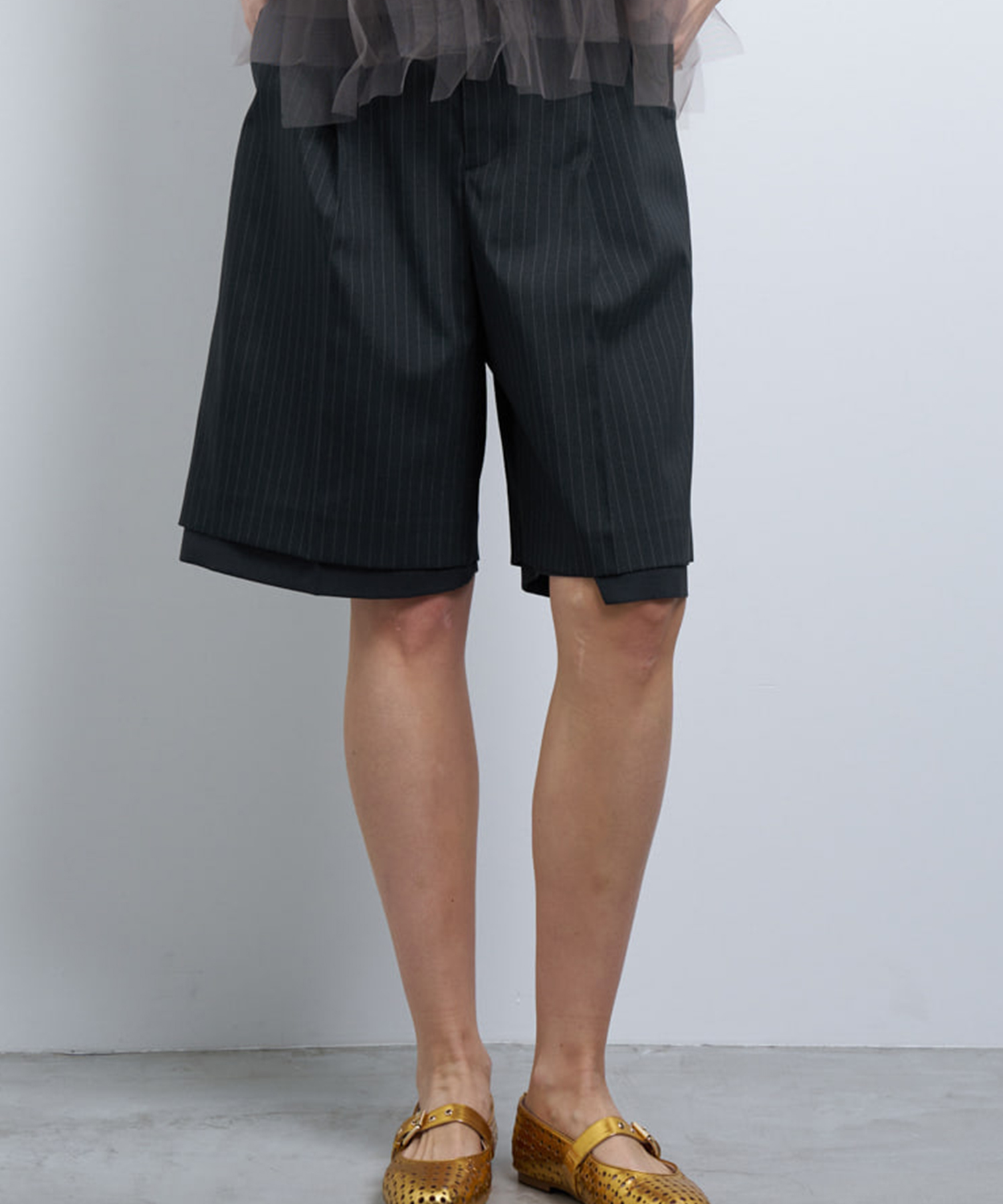 楽天市場】DRIES VAN NOTEN ドリスヴァンノッテン ハーフパンツ レディース PORTER SHORT 10974 3183 900  ウール ショートパンツ : インポートセレクトmusee