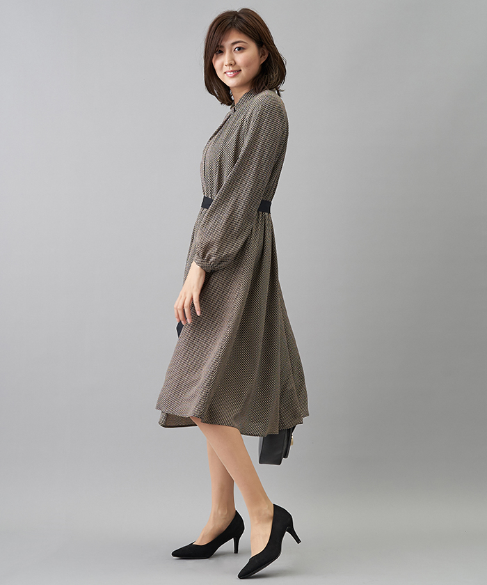 スタンドカラーワンピ ス Leilian レリアン Leilian Co Ltd Official Online Store