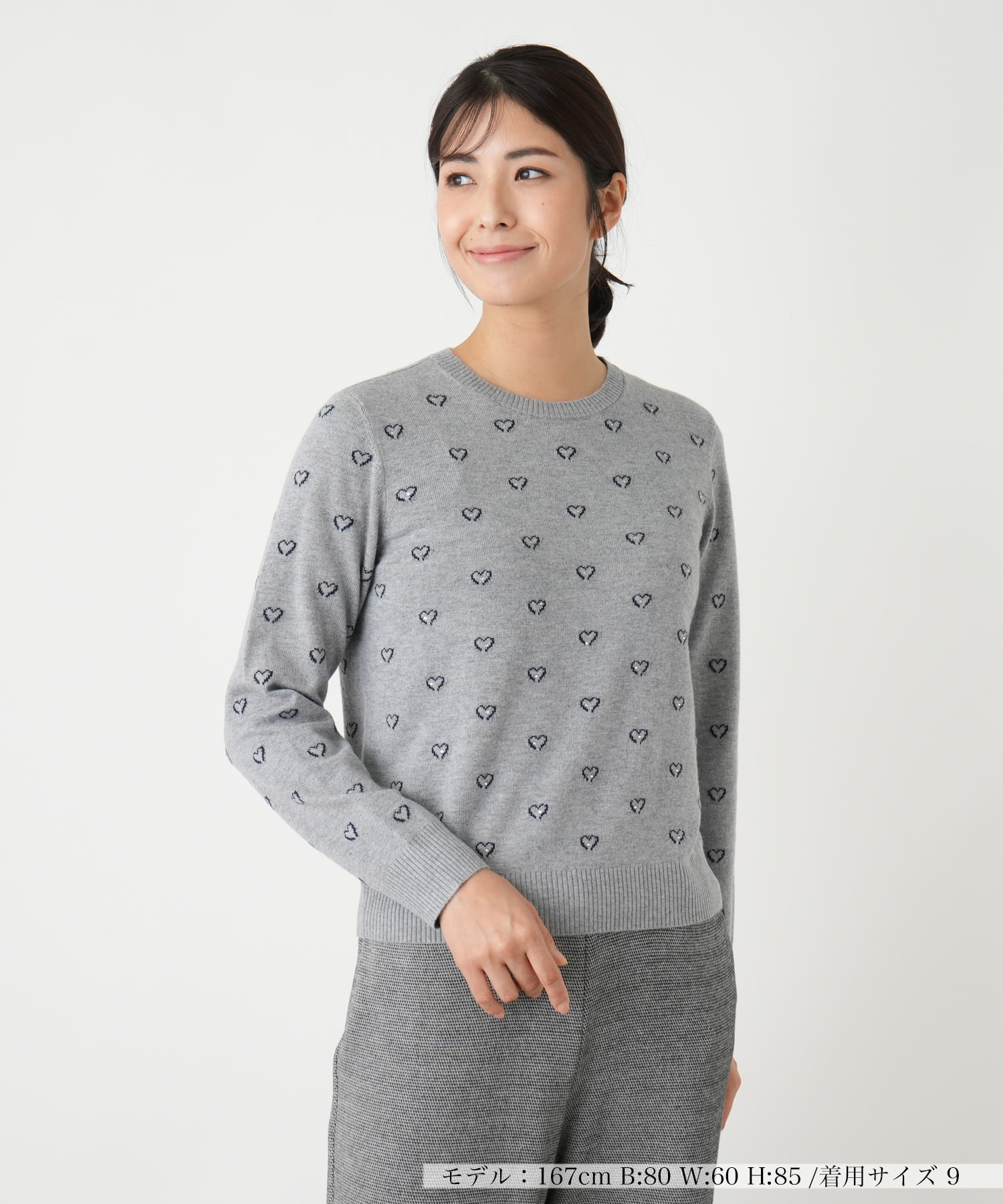 レリアンモチーフ刺繍クルーネックニットLeilian WHITE LABEL レリアンモチーフ刺繍クルーネックニットLeilian WHITE LABEL