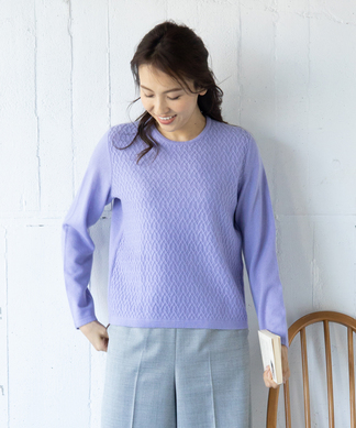 編み柄セーター