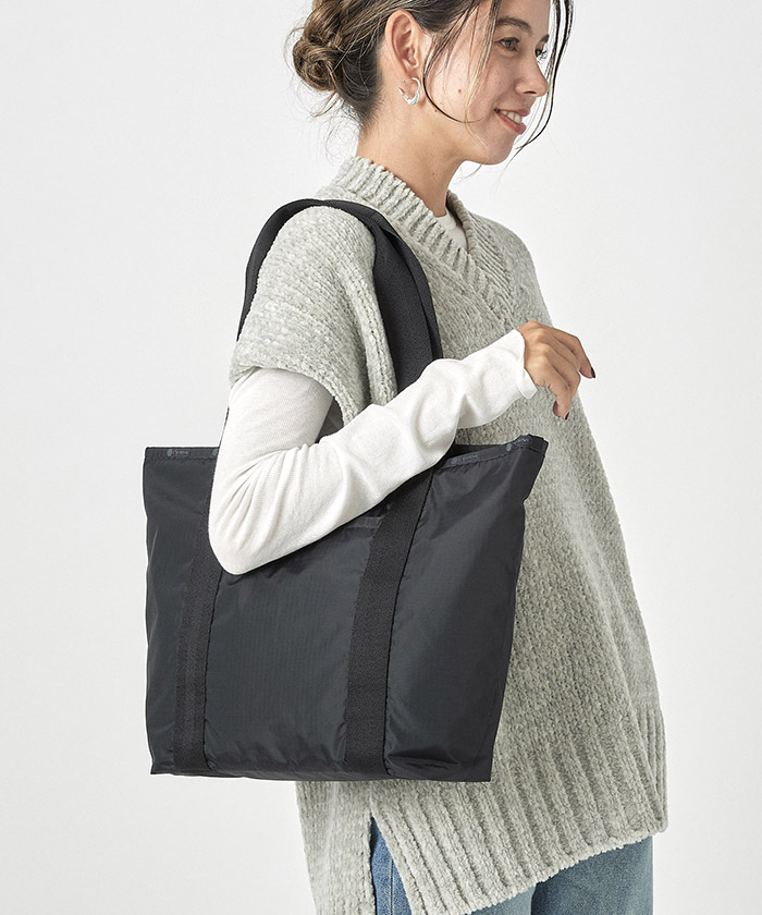 EVERYDAY ZIP TOTEミッドブラック（トートバッグ）｜LeSportsac 