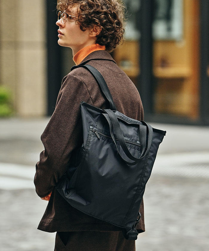 ご検討よろしくお願いしますLeSportsac EVERYDAY TH BACKPACK リュック