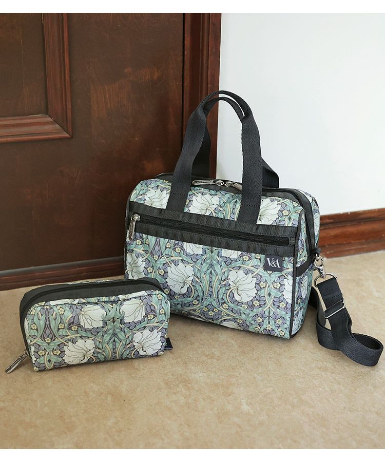 レスポートサック　モリスピンパーネル　ミニショルダーバッグ LeSportsac - レスポートサック ウィリアムモリス ピンパーネル