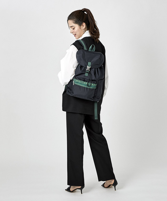 SMART FLAP BACKPACK ディープネイビー 神崎恵-