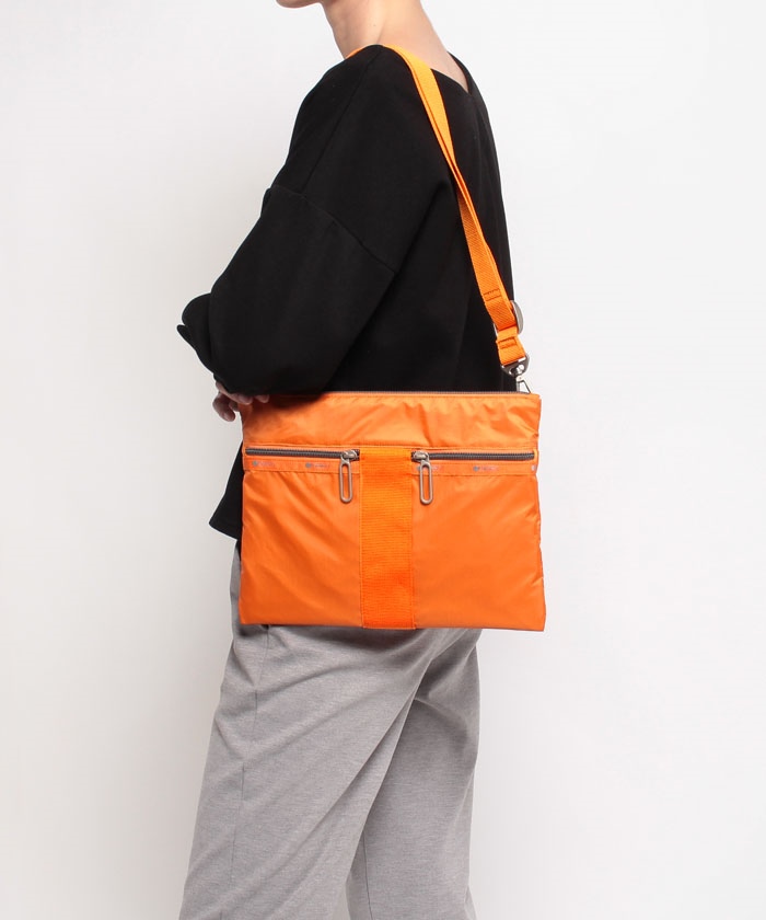 POUCH CROSSBODYフレームオレンジC（ミニバッグ）｜LeSportsac