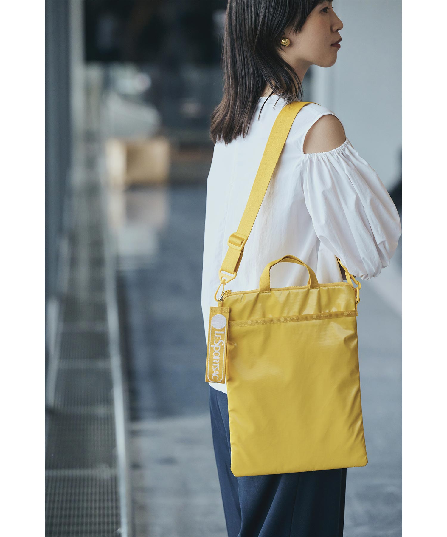 MOBILE SHOULDER BAG2ヒトリップカナリアイエロー（クロスボディ 