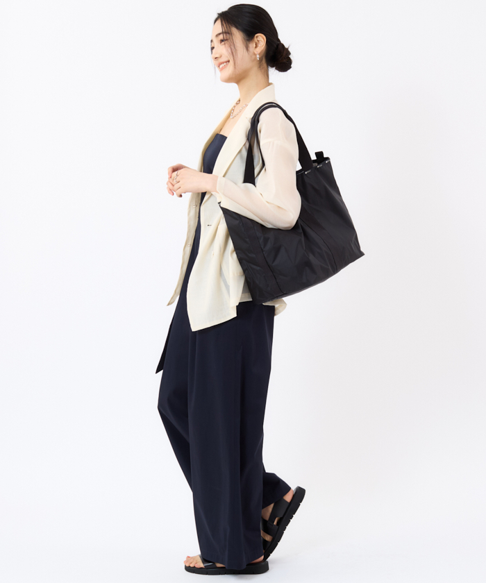ESSENTIAL LG OPEN TOTEブラックC（トートバッグ）｜LeSportsac
