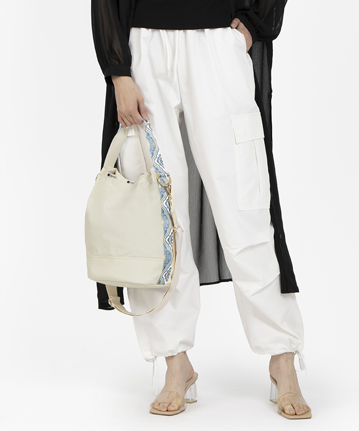 CONVERTIBLE BUCKET BAGサンドヴォヤージュ（クロスボディ