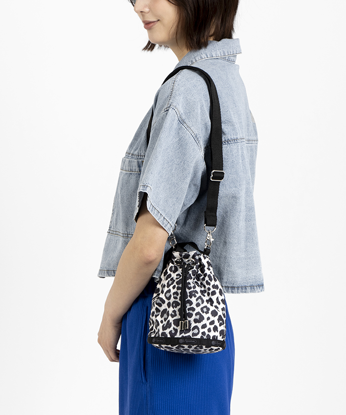 ■LeSportsac■DRAWSTRING BUCKET XBODYニュートラルレオパード DRAWSTRING BUCKET XBODYニュートラルレオパード（ミニバッグ