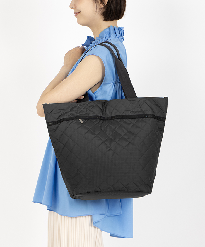 70代女性に人気のバッグおすすめ｜LeSportsac（レスポートサック）