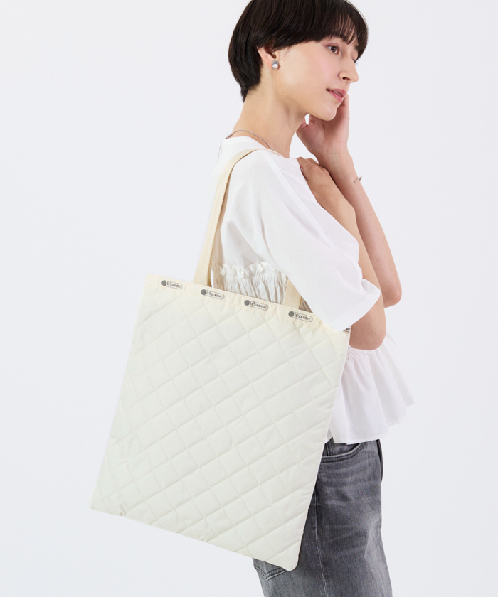 ■LeSportsac■LARGE EMERALD TOTE キルト LARGE EMERALD TOTEメレンゲドーンキルト(トートバッグ