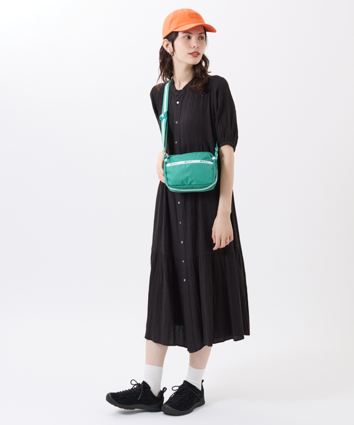 ■LeSportsac■CAMERA CROSSBODYスペクテイター CAMERA CROSSBODYスペクテイターブラック（ミニバッグ