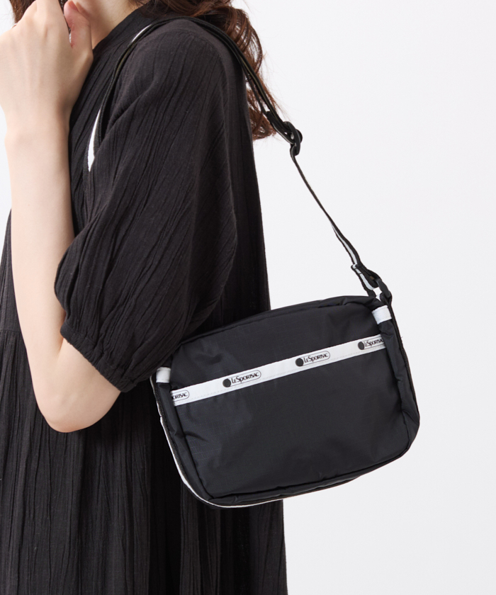 ■LeSportsac■CAMERA CROSSBODYスペクテイター CAMERA CROSSBODYスペクテイターブラック（ミニバッグ