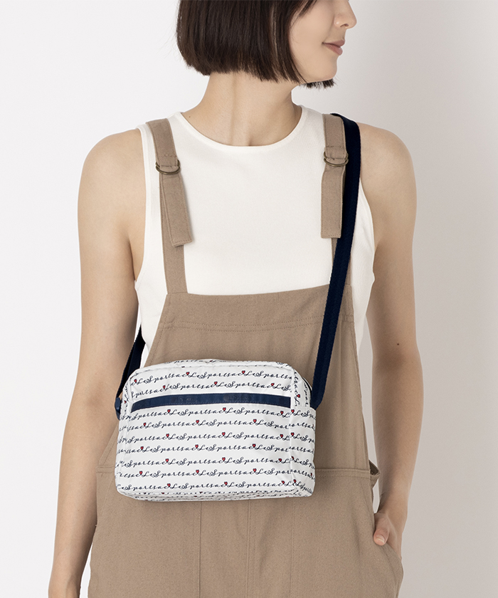■LeSportsac■DANIELLA CROSSBODYマリンロゴボーダー DANIELLA CROSSBODYマリンロゴボーダー（ミニバッグ