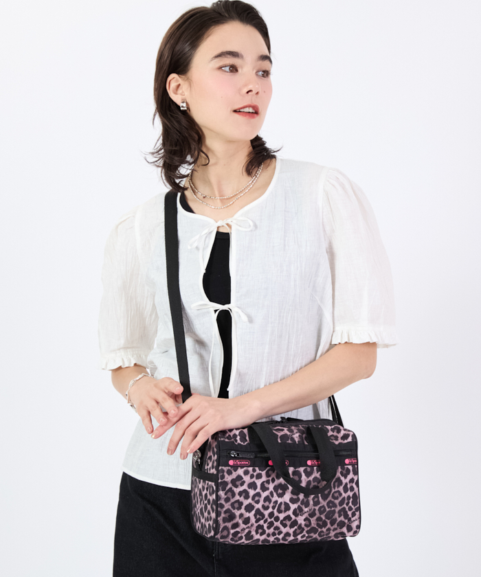 ■LeSportsac■EVERYDAY SM SATCHEL ギャザーハンドルレオパード □LeSportsac□EVERYDAY SM SATCHEL ギャザーハンドルレオパード