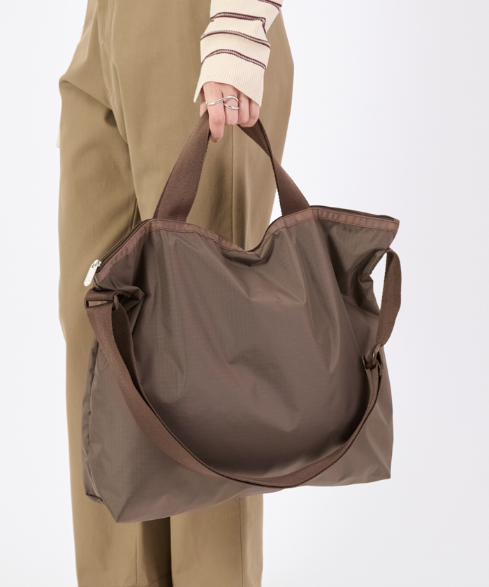 レスポートサック　特大サイズ BIG TOTEリサイクルドブラックJP（トートバッグ）｜LeSportsac