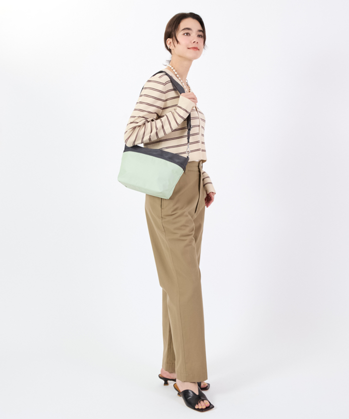 【未使用】レスポ　ボディバッグ　グリーン l04091au012726_1.jpg