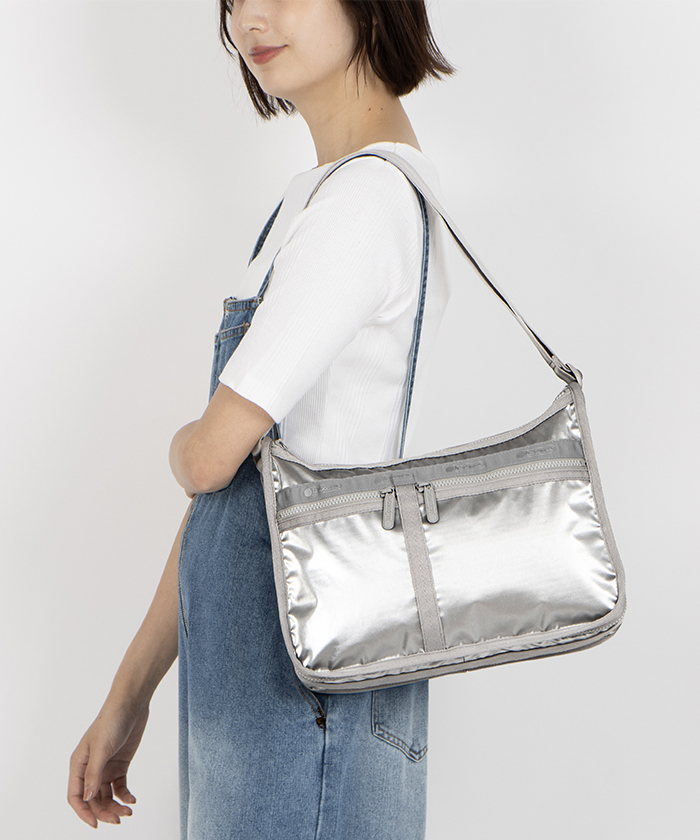 【美品】LeSportsac DELUXE EVERYDAY BAG ショルダー DELUXE EVERYDAY BAGリサイクルドブラックJP（クロスボディ