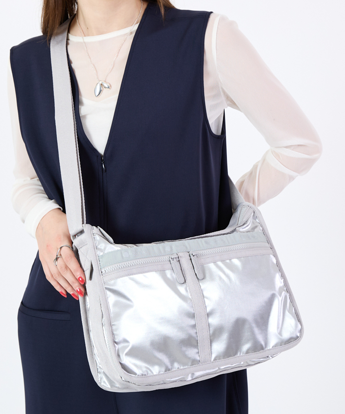 【美品】LeSportsac DELUXE EVERYDAY BAG ショルダー DELUXE EVERYDAY BAGリサイクルドブラックJP（クロスボディ
