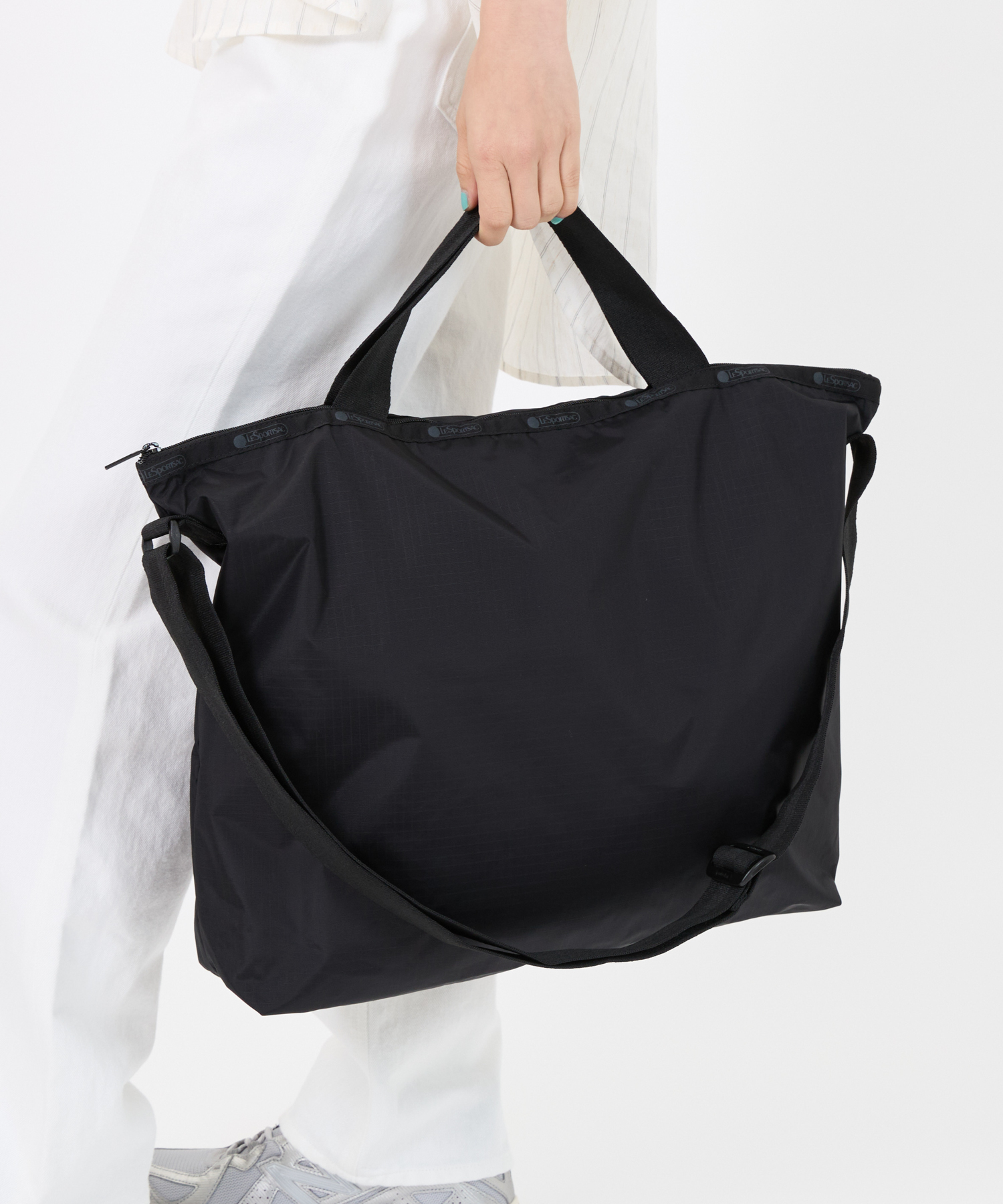 LeSportsac×Lee●ナイロントートバッグフリルハンドル LeSportsac×Lee○ナイロントートバッグフリルハンドル