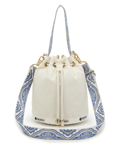 DRAWSTRING BUCKET XBODYサンドヴォヤージュ(ミニバッグ DRAWSTRING BUCKET XBODYサンドヴォヤージュ(ミニバッグ