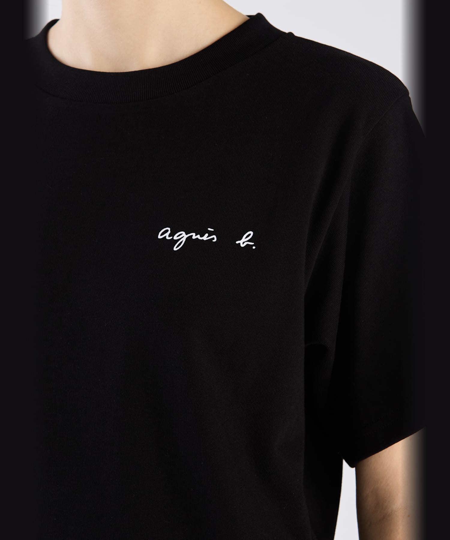 505220537003_15.jpg