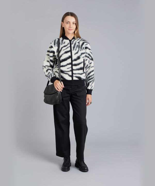 JIH2 BLOUSON �u���]��