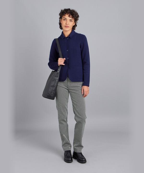 LU31 VESTE �W���P�b�g