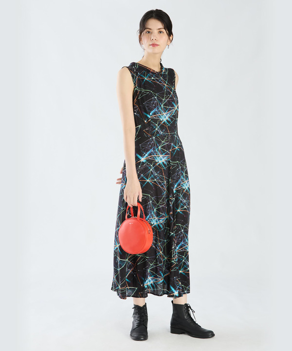 IDM2 ROBE �����s�[�X