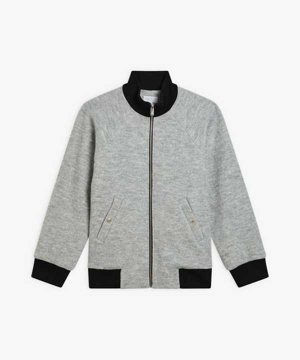 nClbN O WbvAbv u] "Classy"