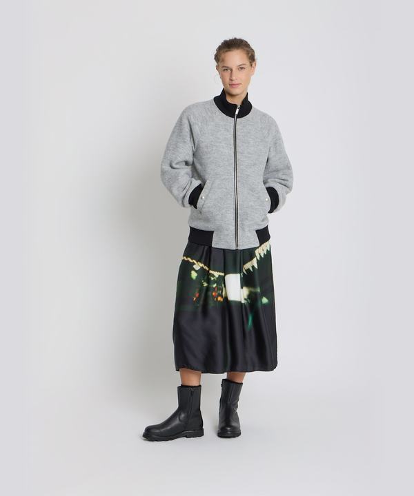 �n�C�l�b�N ���O���� �W�b�v�A�b�v �u���]�� "Classy"