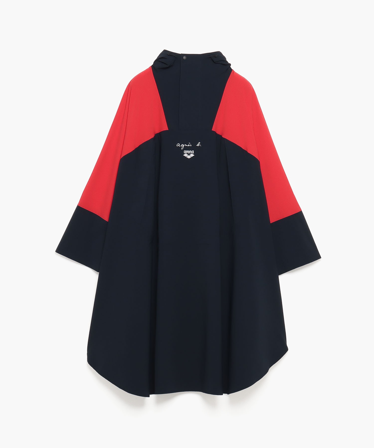 yOutletzyjZbNXzUBE3 RAIN PONCHO ARENA |`