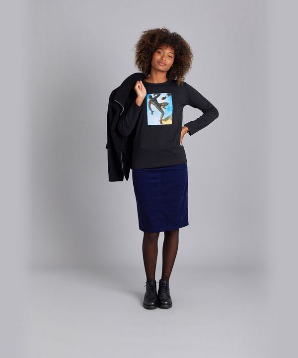 yOutletzSDY5 TS COOL TVc