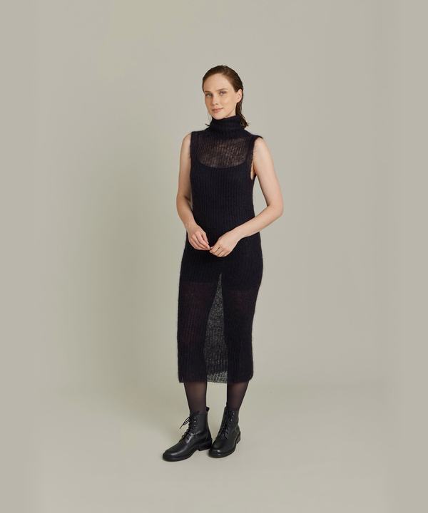 yOutletzLF21 ROBE s[X