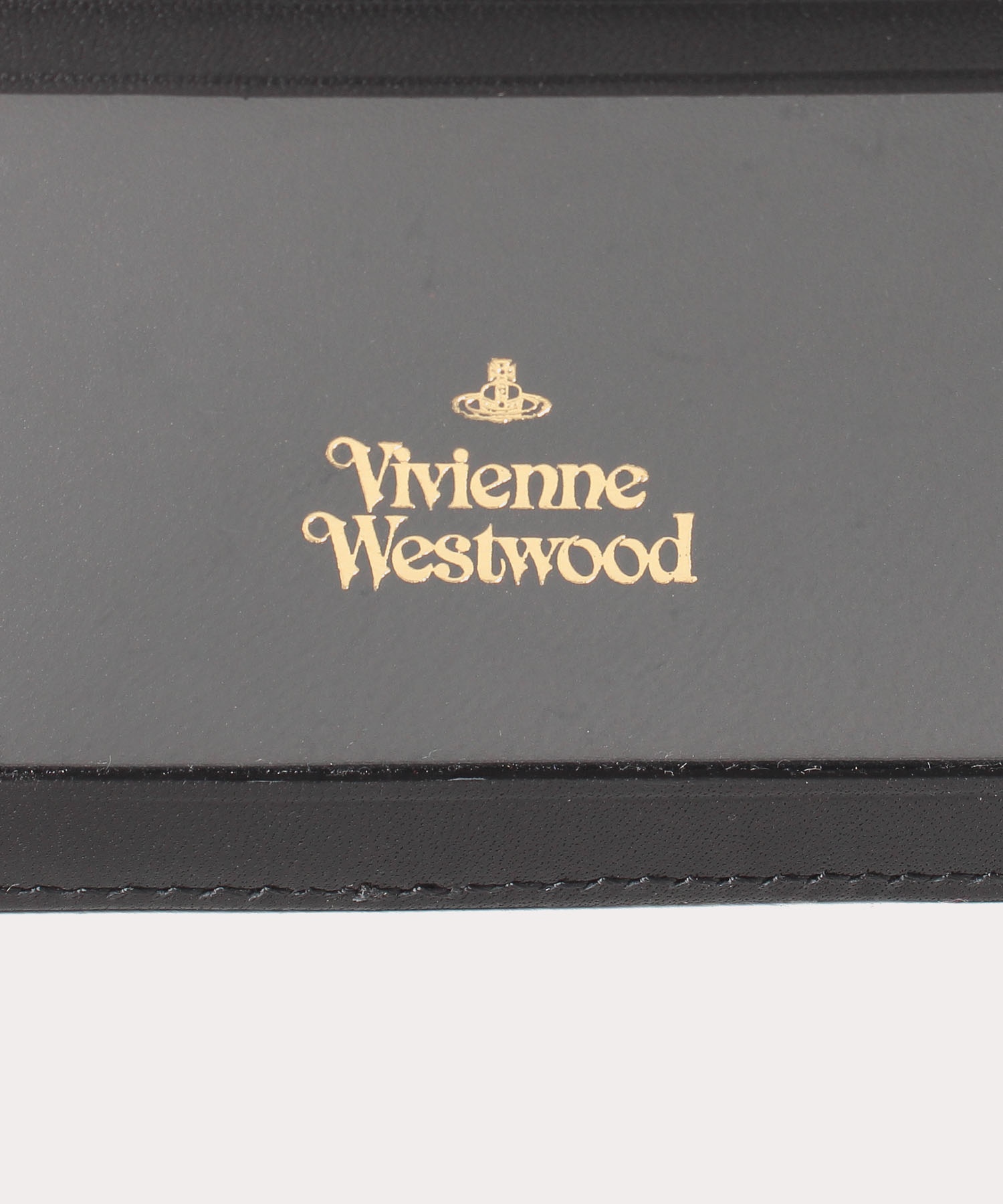 お得品質保証】 Vivienne Westwood - ヴィヴィアンウェストウッド パス