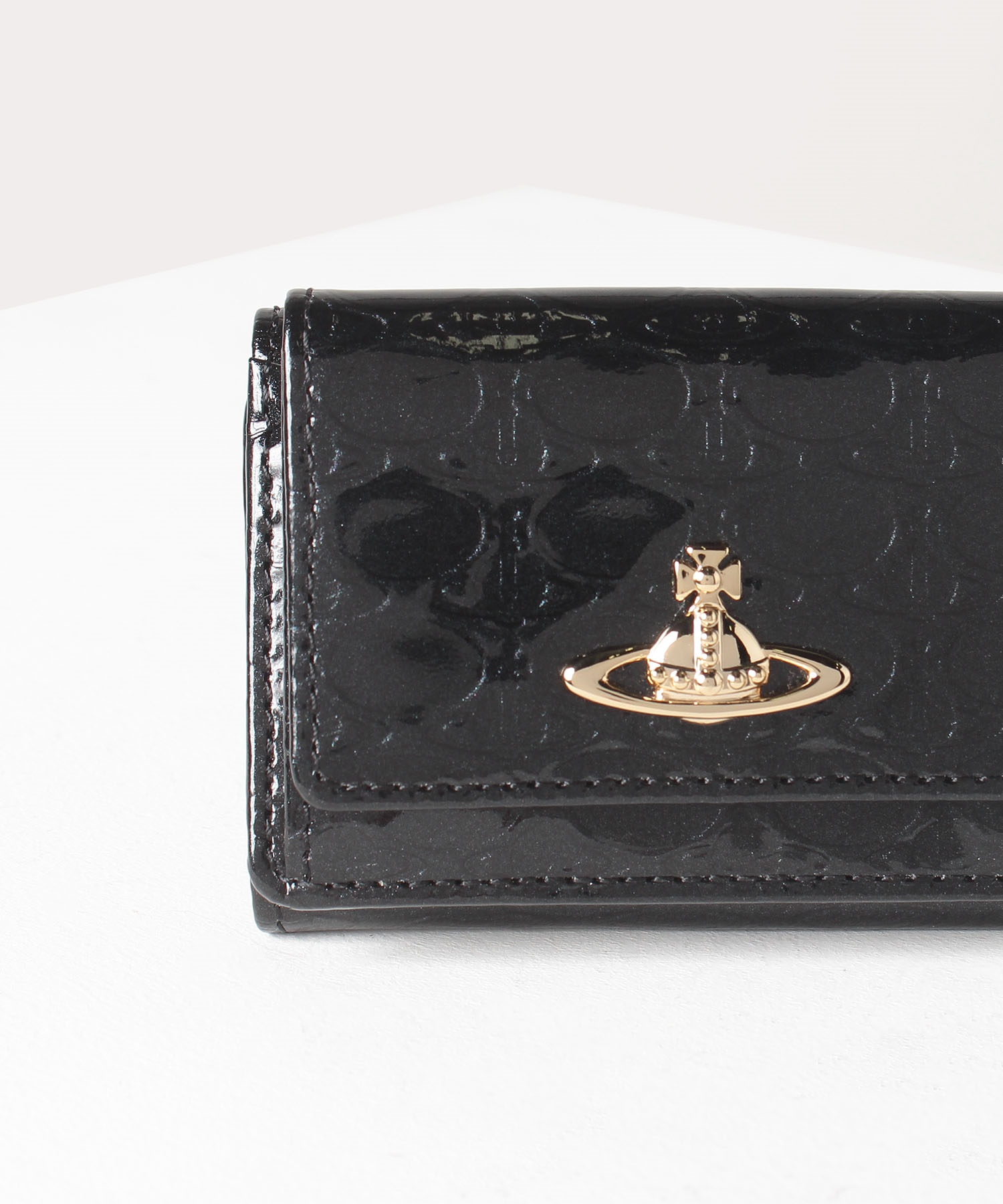 Vivienne Westwood エナメル 三つ折り財布 オーブ ブラック