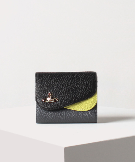 �_�u���t���b�v ��܂���z