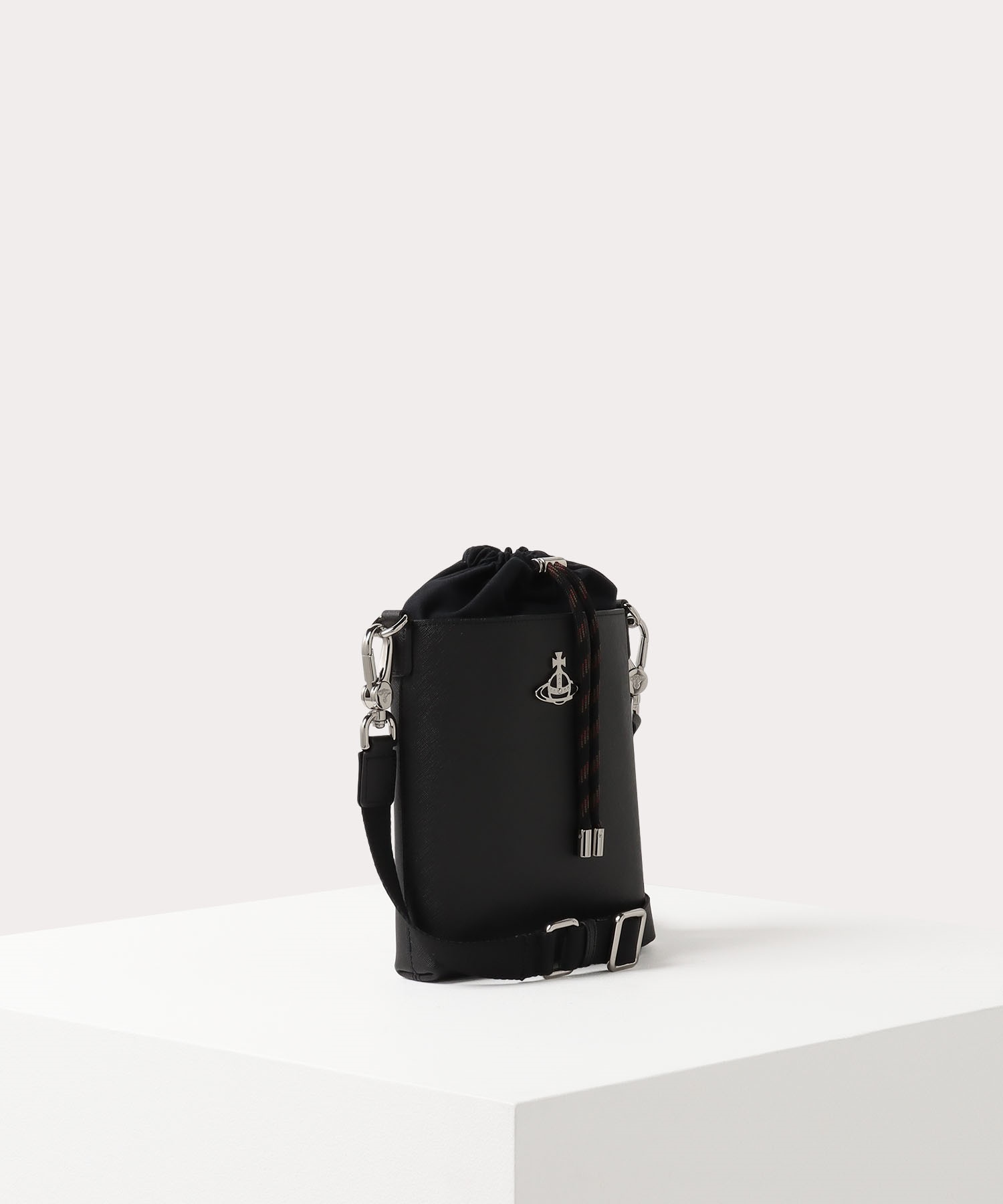 SAFFIANO DRAWSTRING V_[obO