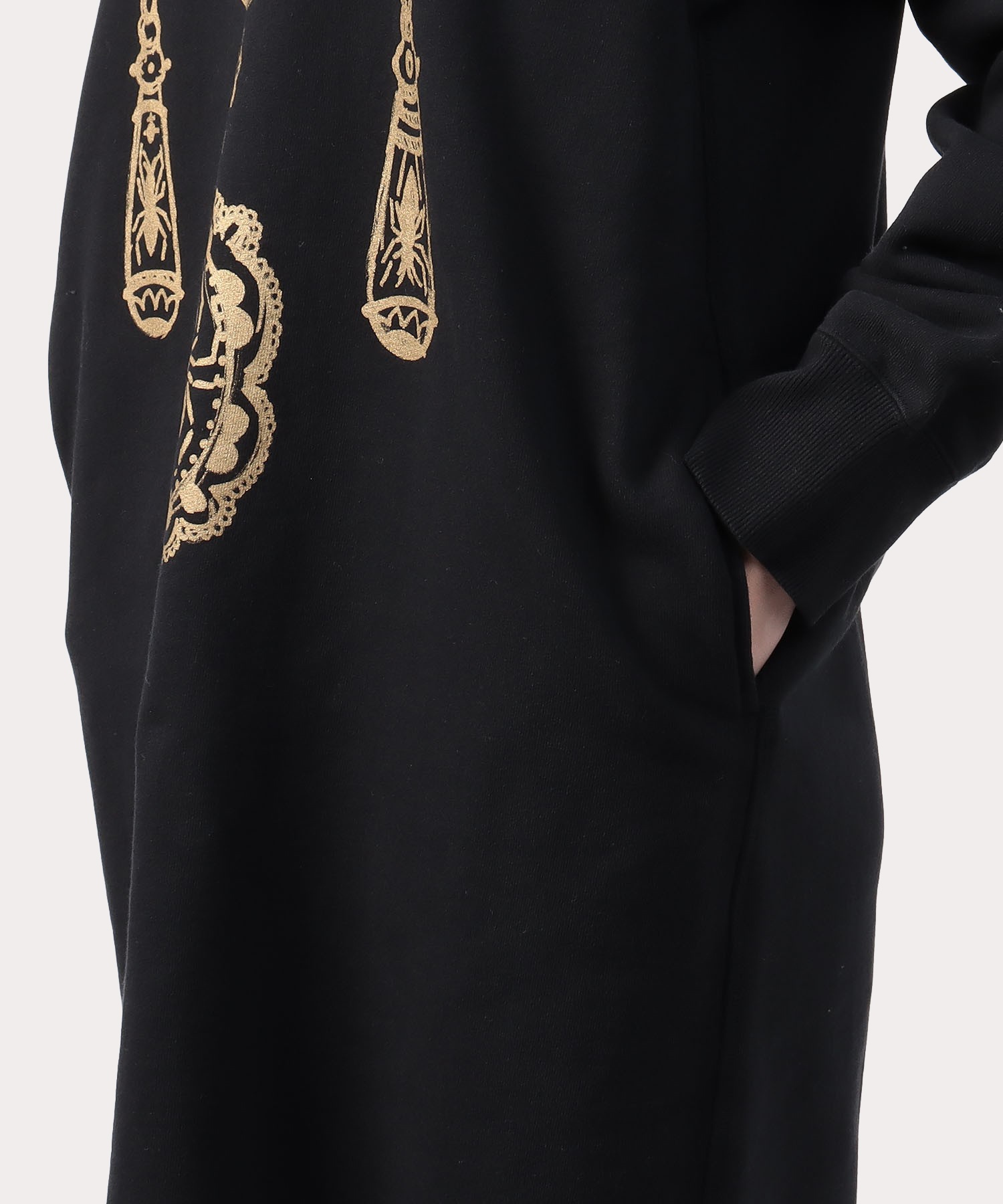 ラバージュエリーネックレス スウェットワンピース ブラック レディース 公式通販 ヴィヴィアン ウエストウッド Vivienne Westwood ラバージュエリーネックレス スウェットワンピース ブラック レディース 公式通販 ヴィヴィアン ウエストウッド Vivienne Westwood