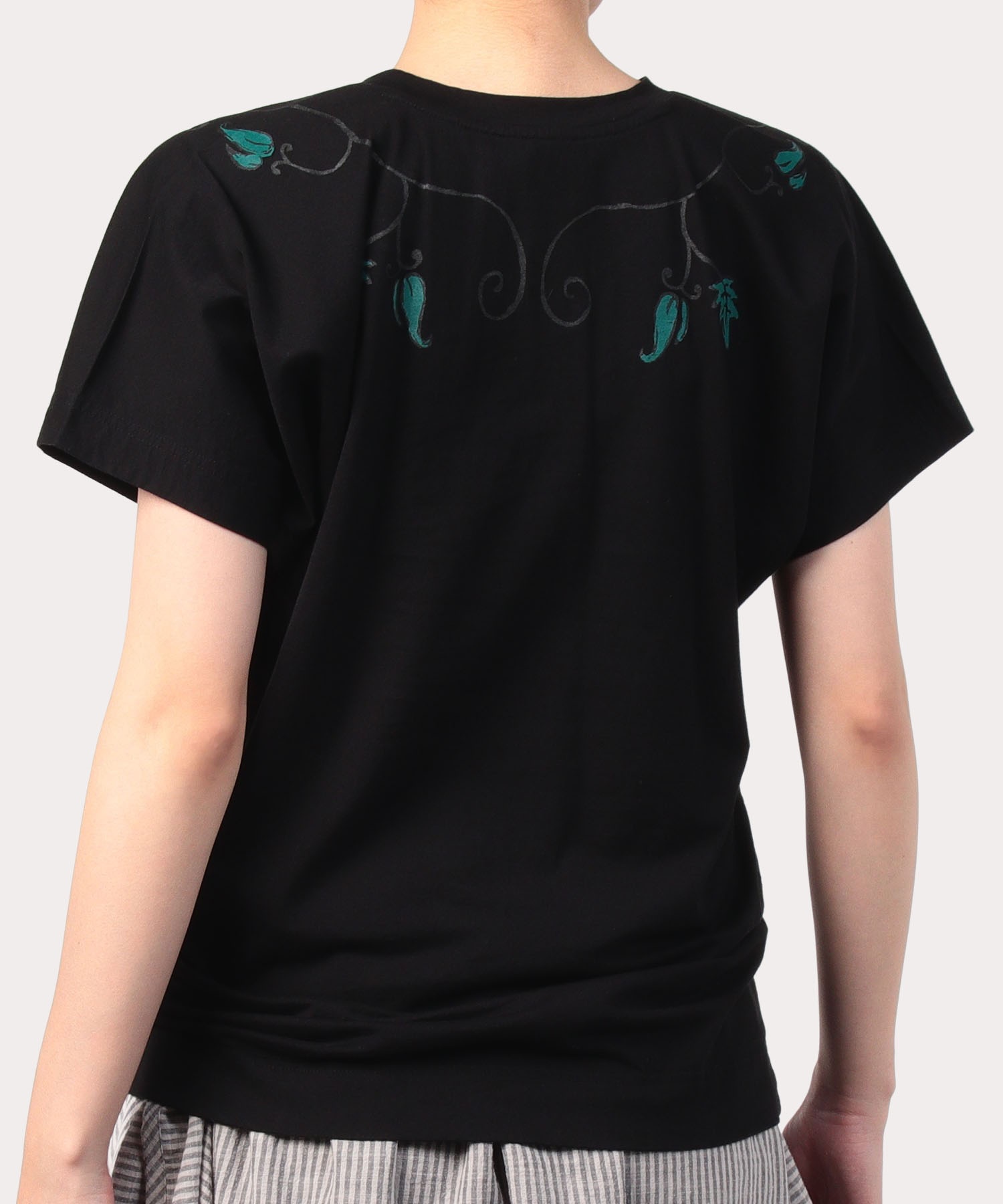 フラワーORBネックレス Tシャツ(ブラック)（レディース）（1612321027 