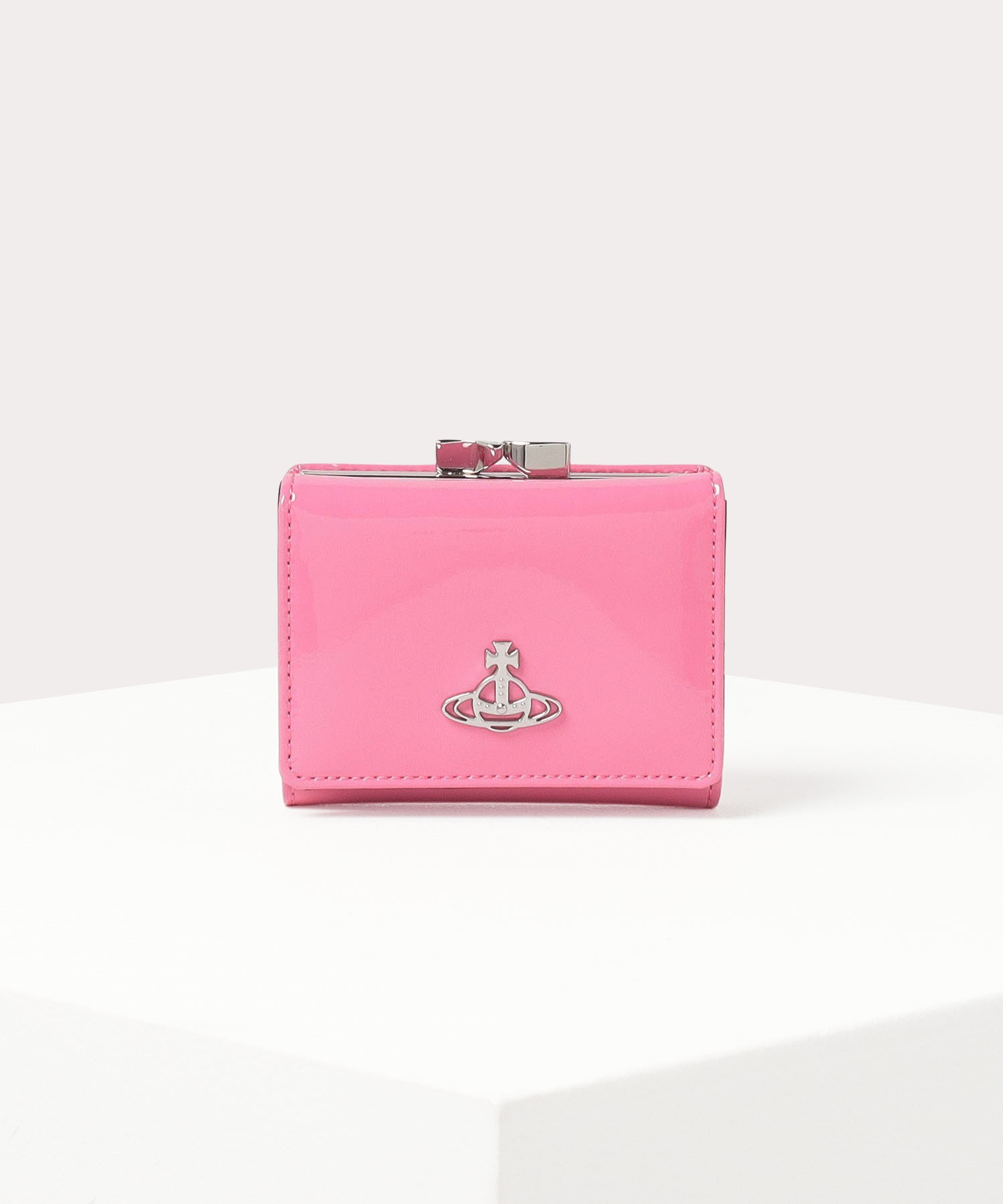 【正規品】Vivienne Westwood 三つ折り財布　ライトピンク