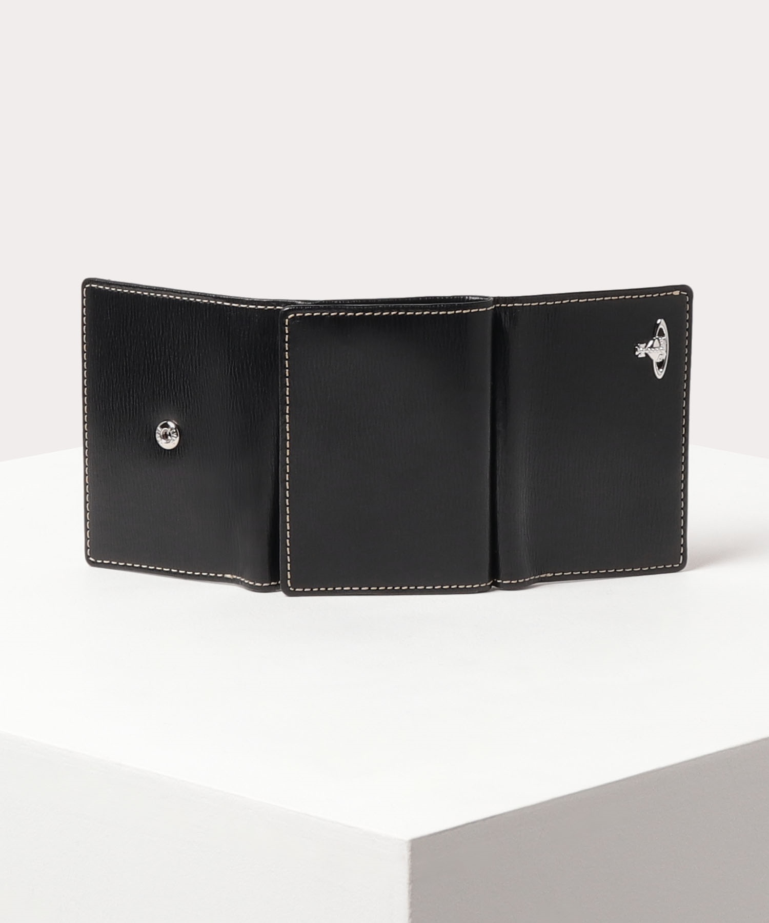 【正規品】Vivienne Westwood 三つ折り財布　ブラック　新品